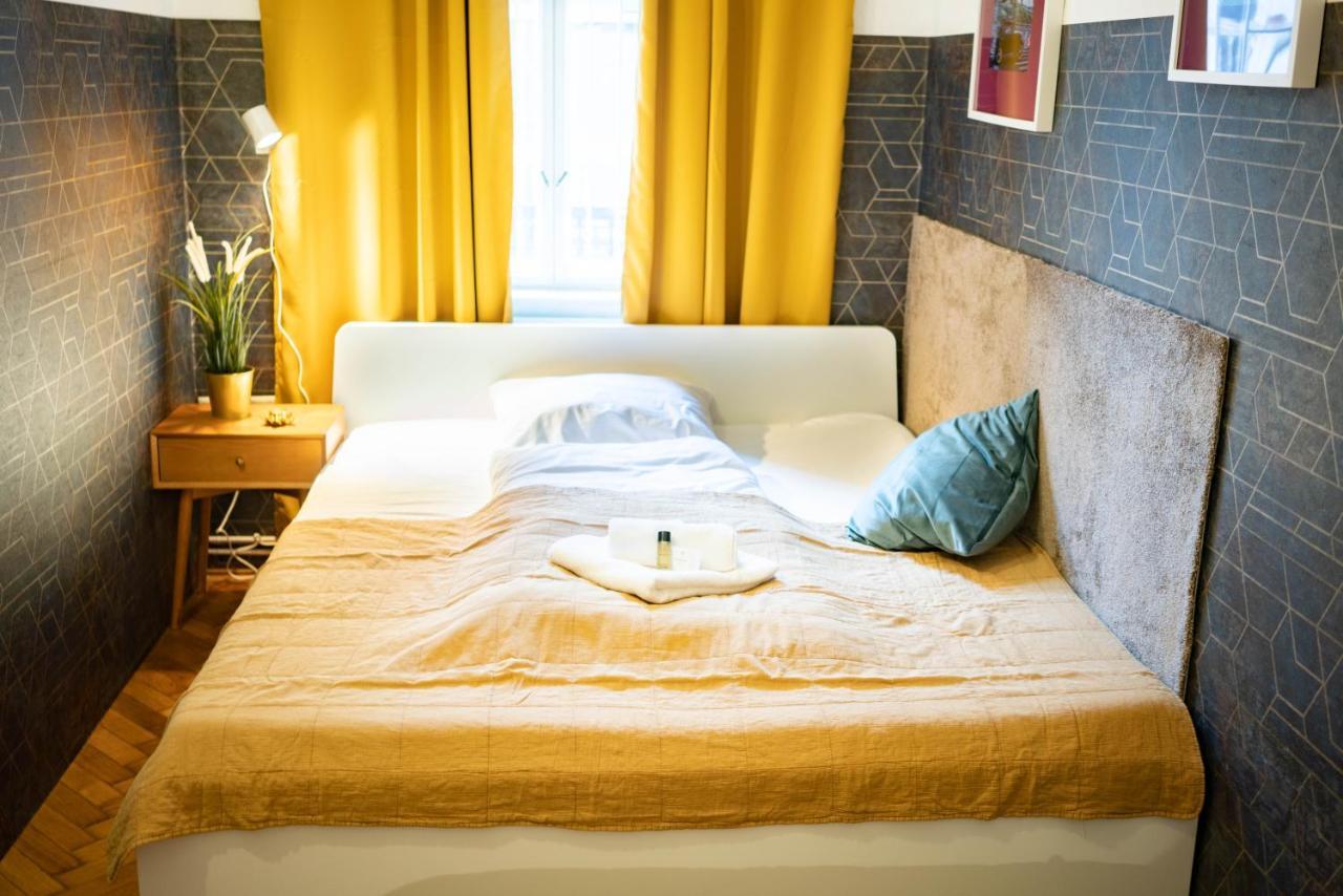 Free Parking Chain Bridge 4ppl, 2bdrm, Wifi, Smart Tv, Ac Apartment Budapest